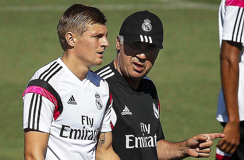 Gehen jetzt getrennte Wege: Ex-Bayer Toni Kroos (links) und Carlos Ancelotti.