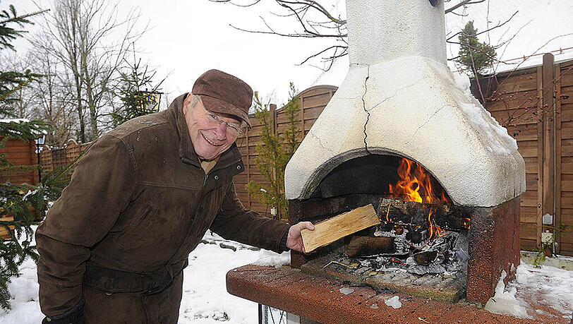 Erich Hallhuber senior 2010 auf dem Weihnachtsmarkt von Gut Nederling.