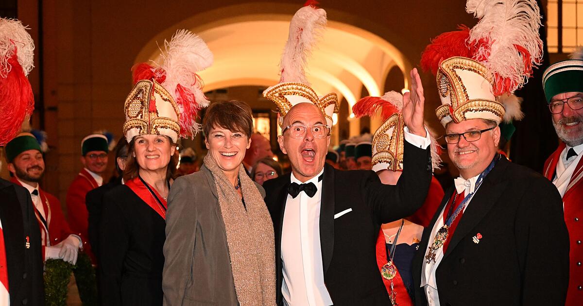 -Stromberg-Star-Christoph-Maria-Herbst-mit-Orden-geehrt