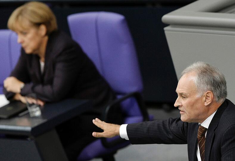Breitseite gegen Kanzlerín Angela Merkel: CSU-Politiker Erwin Huber