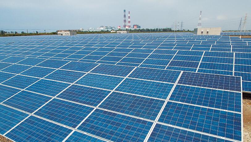 Solarmodule des taiwanesischen Unternehmens Green Energy Technology, aufgenommen in Taoyuan auf Taiwan Solarmodule des taiwanesischen Unternehmens Green Energy Technology, aufgenommen in Taoyuan auf Taiwan