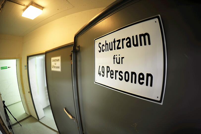 Blick in den stillgelegten Bunker der Staatsregierung in Geretsried.