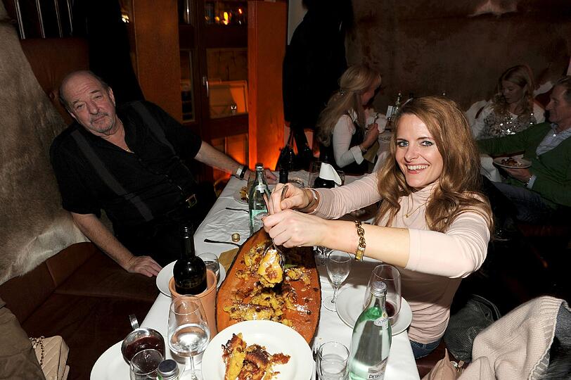 Fashion-Party bei Hugo Bachmaier! Mit dabei: Jimi Blue Ochsenknecht, Ralph und Kriemhild Siegel, Sonja Kiefer, Alexandra Polzin. Die Bilder vom Event.