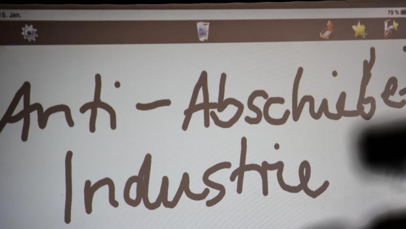 Das "Unwort des Jahres 2018" heißt "Anti-Abschiebe-Industrie". Das "Unwort des Jahres 2018" heißt "Anti-Abschiebe-Industrie".