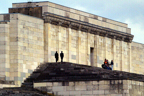 Das Reichsparteitagsgelände am Zeppelinfeld.