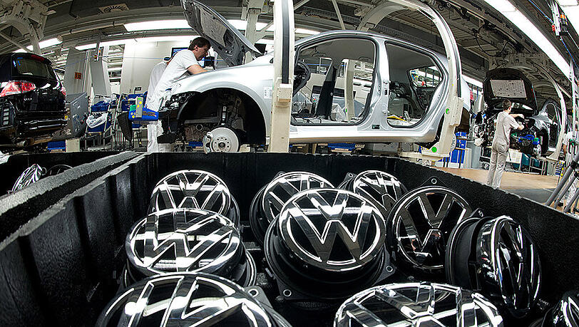 Volkswagen hatte zuletzt immer wieder betont, nicht von möglichen Fehlfunktionen bei Takata-Airbags betroffen zu sein. Volkswagen hatte zuletzt immer wieder betont, nicht von möglichen Fehlfunktionen bei Takata-Airbags betroffen zu sein.