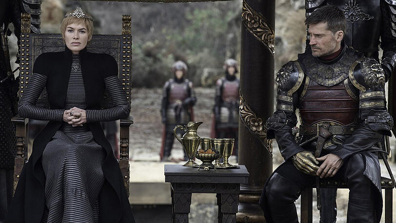 "Na gut, kämpfen wir eben zusammen", sagt Cersei Lannister - Hand hoch, wer ihr das abnimmt! Selbst dem ewigtreuen Bruder/Liebhaber scheint's schwerzufallen