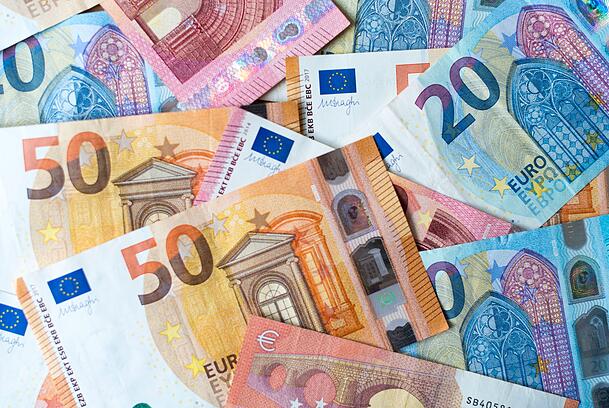 Egal wie groß der geerbte Betrag ist: Er sollte schlau angelegt werden. Egal wie groß der geerbte Betrag ist: Er sollte schlau angelegt werden.