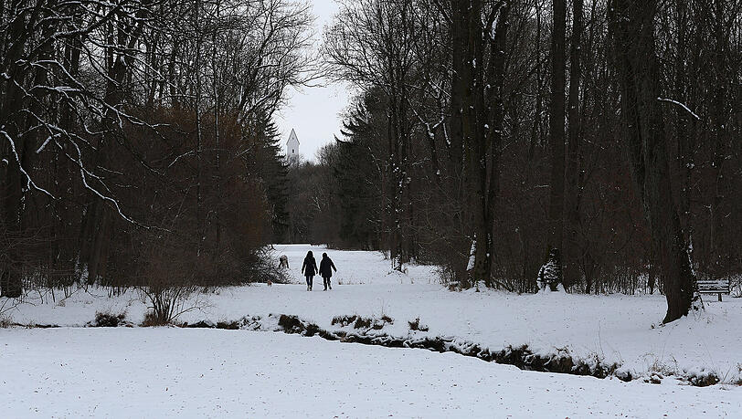 AZ-Fotograf Sigi Müller war am Donnerstag im verschneiten Englischen Garten unterwegs. Die Bilder. AZ-Fotograf Sigi Müller war am Donnerstag im verschneiten Englischen Garten unterwegs. Die Bilder.