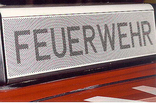 Nach einem Feuerwehr-Einsatz haben die Schülere eines Gilchinger Gymnasiums schulfrei.