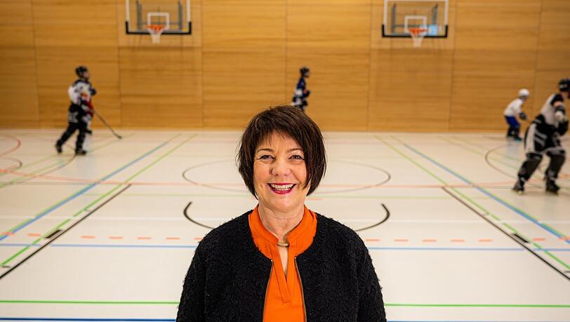 Nicht immer bloß Fußball: Diana Stachowitz (SPD) setzt sich dafür ein, dass der Freistaat auch andere Sportarten fördert. Nicht immer bloß Fußball: Diana Stachowitz (SPD) setzt sich dafür ein, dass der Freistaat auch andere Sportarten fördert.