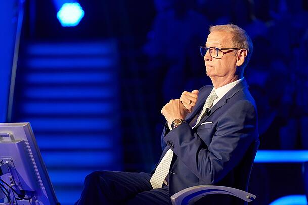 Günther Jauch stellt bei "Wer wird Millionär?" die kniffligsten Fragen. Günther Jauch stellt bei "Wer wird Millionär?" die kniffligsten Fragen.