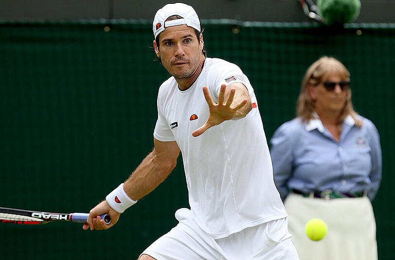 Nach zwei verkorksten Sätzen zeigte sich Tommy Haas in Wimbledon noch einmal von seiner besseren Seite.