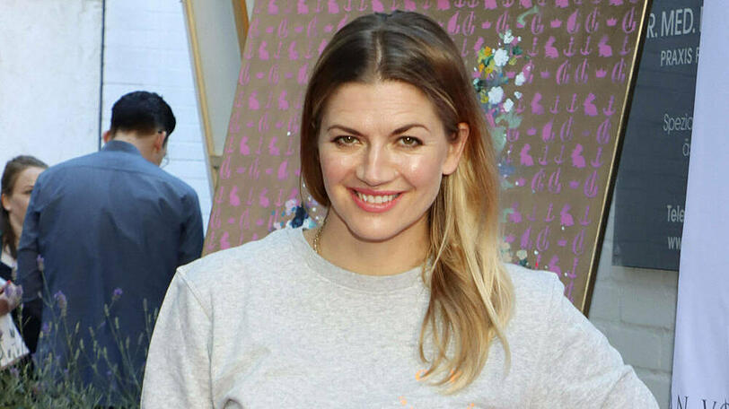 Nina Bott auf einem Event in Hamburg
