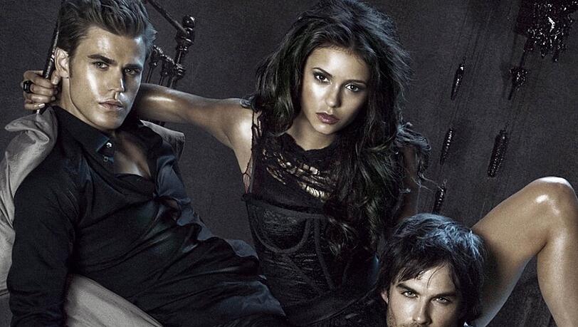 Elena muss sich entscheiden: Stefan (l.) oder Damon? Elena muss sich entscheiden: Stefan (l.) oder Damon?