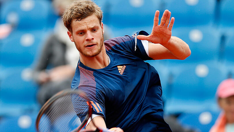 Tennisspieler Yannick Hanfmann ist von Geburt an schwerhörig - das macht ihm aber wenig aus.