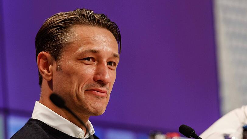 Niko Kovac auf einer Pressekonferenz Niko Kovac auf einer Pressekonferenz