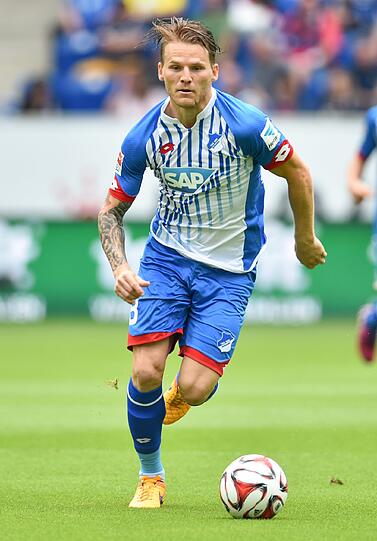 9. SPIELTAG:
"Wir müssen uns zusammensetzen und uns wahrscheinlich auf die Fresse hauen. [...] Das ist kein Bundesliganiveau."
(Hoffenheims maßlos enttäuschter Eugen Polanski bei "Sky" nach der 2:4-Niederlage seiner Mannschaft beim VfL Wolfsburg)