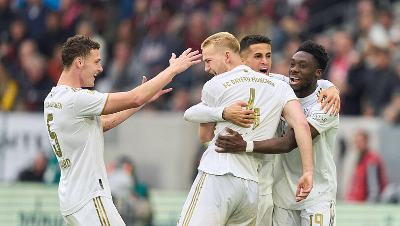 Der FC Bayern gewinnt gegen den SC Freiburg mit 1:0.