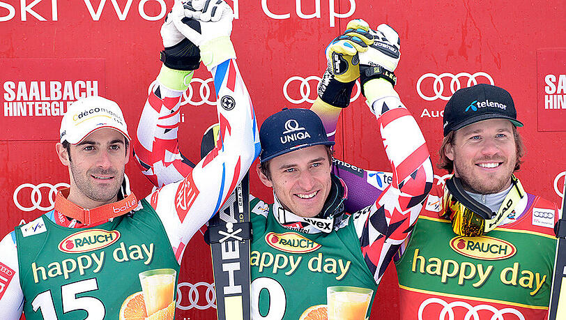 Nach dem Dreifach-Sieg am Samstag krönte Matthias Mayer (m) das aus Österreich-Sicht perfekte Rennwochenende in Saalbach-Hinterglemm mit einem Sieg im Super-G. Nach dem Dreifach-Sieg am Samstag krönte Matthias Mayer (m) das aus Österreich-Sicht perfekte Rennwochenende in Saalbach-Hinterglemm mit einem Sieg im Super-G.