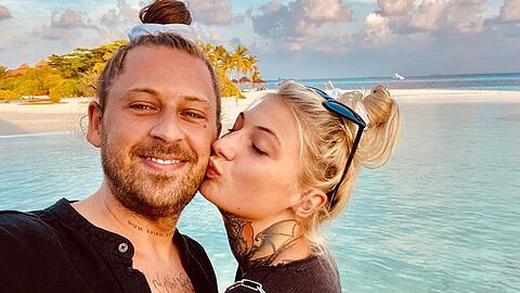 Mareike Lerch und ihr Verlobter Philipp Herder urlauben derzeit auf den Malediven.