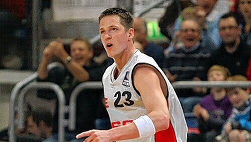 Immer wenn der ehemalige NBA-Profi Casey Jacobsen im Trikot der Bamberger auflief, holten sie den Titel. Das war 2007 und 2010 so und soll auch 2011 so bleiben.