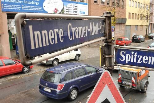 Staufalle Innere Cramer-Klett-Straße: Die Einbahnregelung wird demnächst abgeschafft.