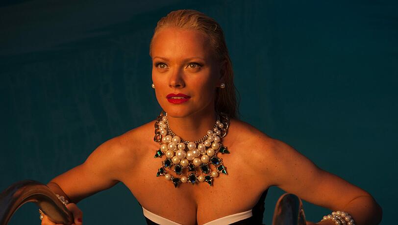 Franziska Knuppe beim Shooting des neuen Lambertz-Kalenders Franziska Knuppe beim Shooting des neuen Lambertz-Kalenders