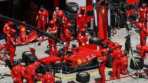 Sebastian Vettel und Ferrari erlebten beim zweiten Spielberg-Rennen einen rabenschwarzen Tag.