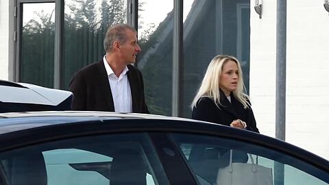 Ein d&auml;nisches Familiengericht hat im Streit um ein Umgangsrecht f&uuml;r zwei Kinder zugunsten von Stephan Hensel (links), Ex-Ehemann von Christina Block, und dessen neuer Ehefrau Astrid Have entschieden. (Archivbild)