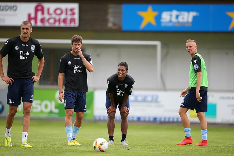 Hier sind die neuen Bilder aus dem Trainingslager in Bad Häring.