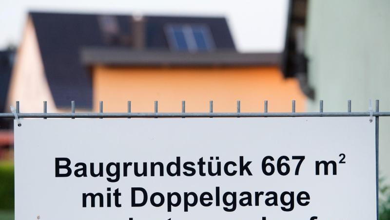 Bundesweit setzte gut jede zehnte Kommune die Grundsteuer im vergangenen Jahr herauf.
