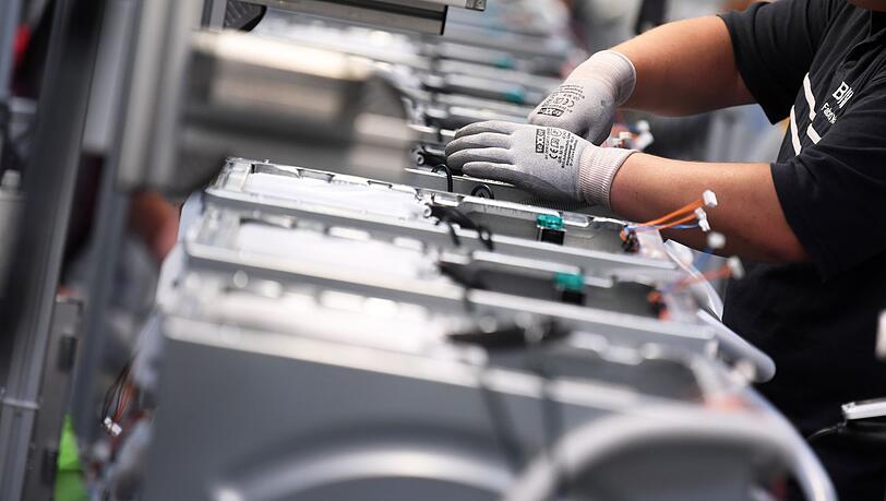 Zweistelliges Auftragsplus im Dezember und auch im Gesamtjahr 2025 mehr Bestellungen als ein Jahr zuvor: In der Elektroindustrie kommen nimmt die Hoffnung zu. (Symbolbild)