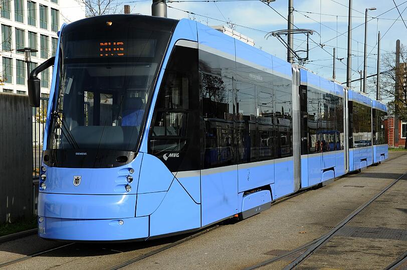 Insgesamt sollen nach dem Test acht neue Fahrzeuge im Einsatz sein.