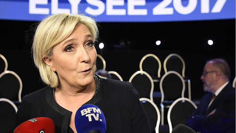 Hitzig wurde über den Kampf gegen Terrorismus diskutiert. Frankreich sei eine "Dschihadisten-Universität", polterte Marine Le Pen.