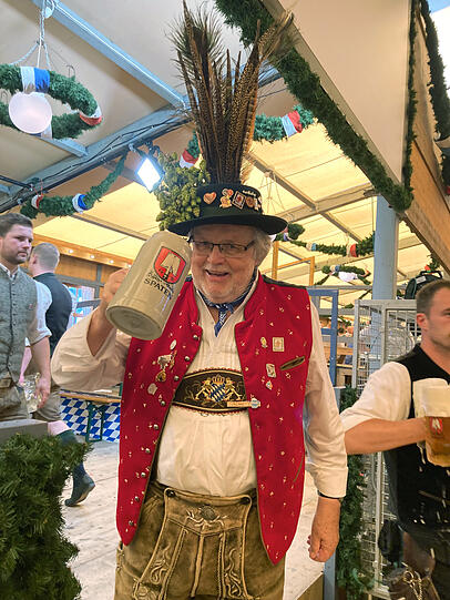 Günter Werner – natürlich – im Schottenhamel-Zelt.
