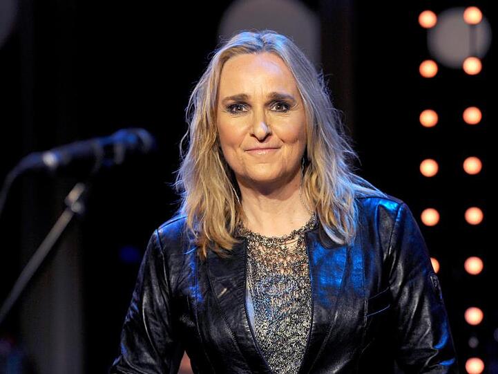 US-Sängerin Melissa Etheridge 2015 in der Talkshow 3nach9 im Sendesaal von Radio Bremen.