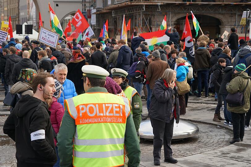 Die Bilder zur Demonstration gegen die Sicherheitskonferenz in München...