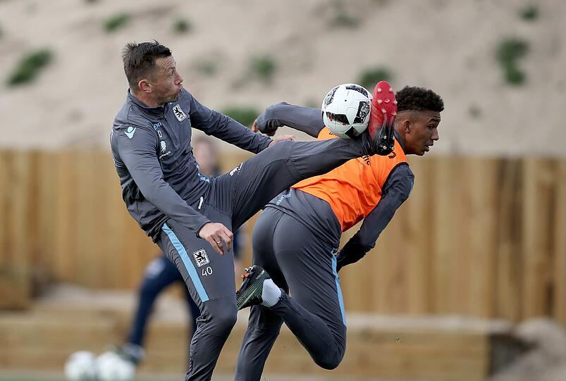 Schuften, stemmen, springen bis zu Erschöpfung. Die schweißtreibenden Trainingsbilder vom Dienstag zum Durchklicken.