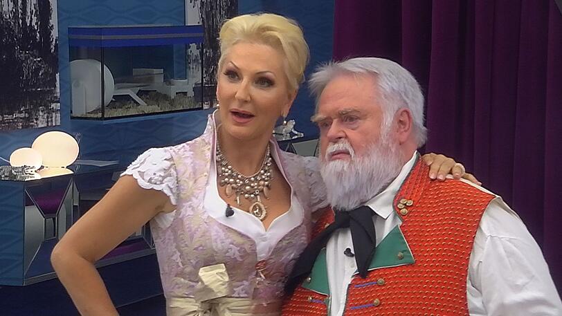 Desir&eacute;e Nick (Bild, mit Wilfried Gliem) ist eine Reality-TV-Ikone: 2015 nahm sie an "Promi Big Brother" teil.