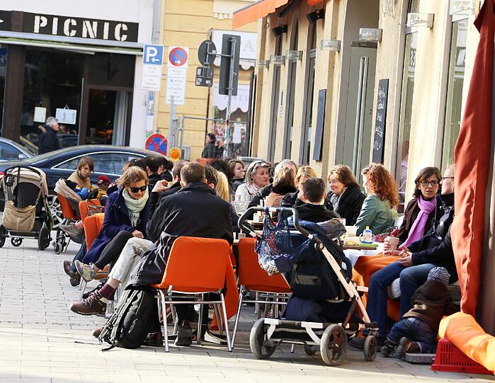 Impressionen aus der Maxvorstadt. Türkenstraße.