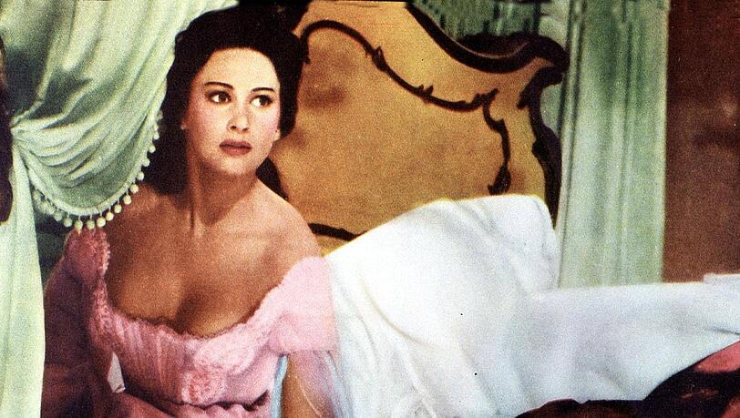 Der nach der Tänzerin benannte Film von Max Ophüls aus dem Jahr 1955 erzählt aus dem Leben der Lola Montez (Martine Carol) und von ihren zahlreichen Liebhabern.