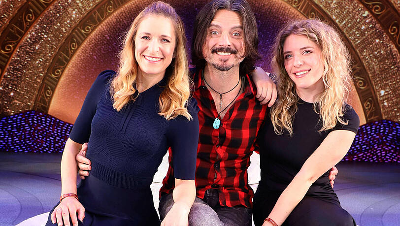 Stefanie Hertel freut sich auf eine besinnliche Weihnachtszeit mit ihrem Ehemann Lanny Lanner und ihrer Tochter Johanna Mross. Stefanie Hertel freut sich auf eine besinnliche Weihnachtszeit mit ihrem Ehemann Lanny Lanner und ihrer Tochter Johanna Mross.