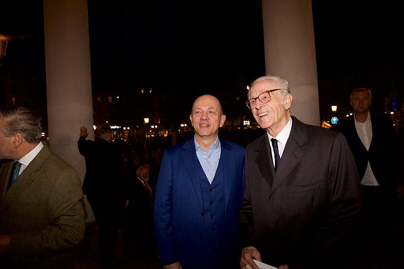Die Vorfahren von Herzog Franz kauften das Theater einst und retten es so vor der Pleite.