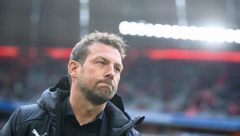 Trainer Markus Weinzierl braucht mit dem VfB Stuttgart ein Erfolgserlebnis. Trainer Markus Weinzierl braucht mit dem VfB Stuttgart ein Erfolgserlebnis.