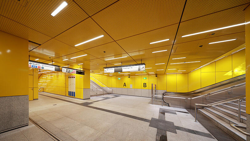 Die siebenjährige Bauzeit ist beendet. Neuen U-Bahn-Zugang zur U1/U2 eingeweiht