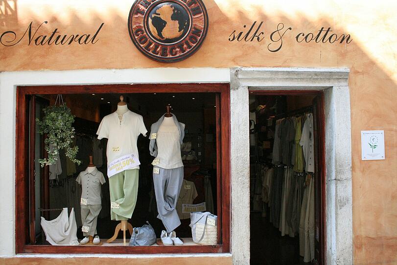 Kleine Boutiquen laden in der Inselhauptstadt Krk zum Shoppen ein.
