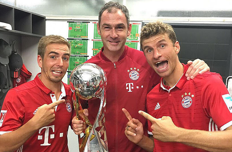 Thomas Müller verrät auf diesem Foto ein gut gehütetes Bayern-Geheimnis.