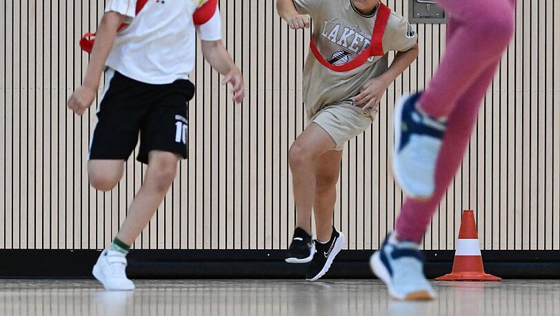 Bayerns Sch&uuml;ler sollen in Zukunft mehr Sportunterricht erhalten.  (Symbolbild)
