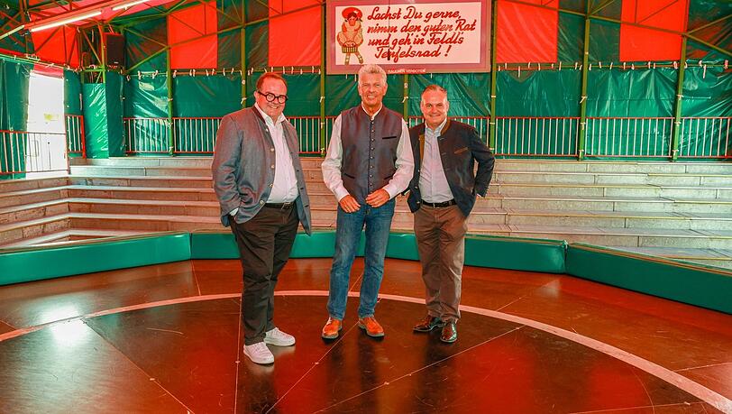 Drei Konkurrenten, die sich verstehen: Wiesn-Chef Clemens Baumgärtner (CSU), OB Dieter Reiter (SPD) und Christian Scharpf (SPD, von links). Er soll Baumgärtners Job übernehmen. Drei Konkurrenten, die sich verstehen: Wiesn-Chef Clemens Baumgärtner (CSU), OB Dieter Reiter (SPD) und Christian Scharpf (SPD, von links). Er soll Baumgärtners Job übernehmen.
